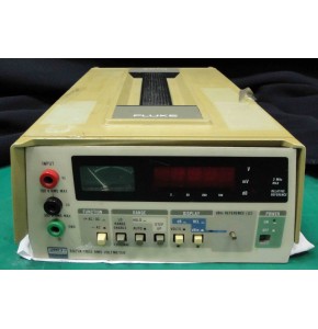True RMS Voltmeter